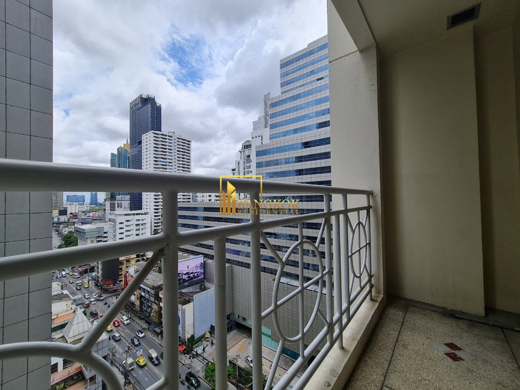 รูป Asoke Place | 2 Bedroom Condo in Central Location - BR9519CD - รูปที่ 13/26