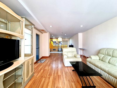 Condos for rent : Asoke Place | 2 Bedroom Condo in Central Location - BR9519CD