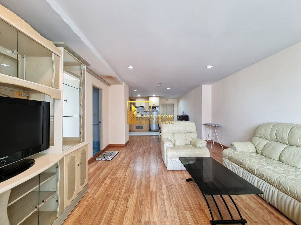 รูป Asoke Place | 2 Bedroom Condo in Central Location - BR9519CD - รูปที่ 1/26
