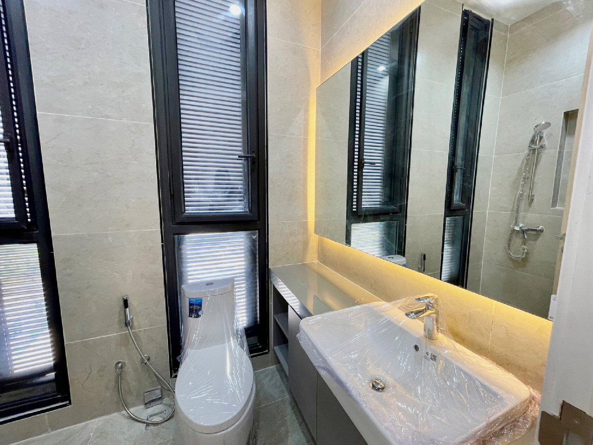 รูป ให้เช่า Home Office หรู 4.5 ชั้น โครงการ Sage Thonglor | พร้อมลิฟต์และสระว่ายน้ำส่วนตัว | ทำเลทองหล่อ 25 ใจกลางเมือง - รูปที่ 12/44