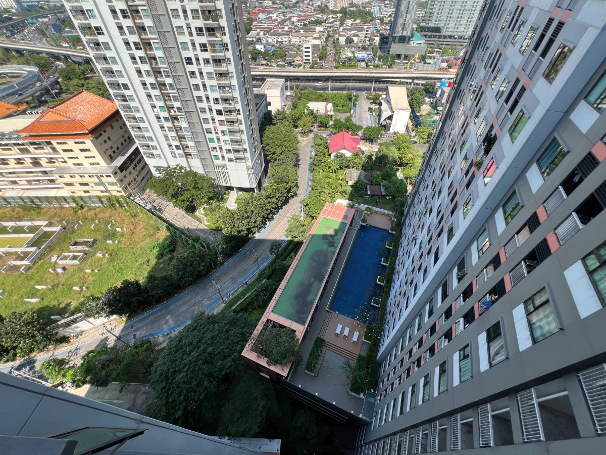 รูป BG 3445 : แอสปาย สาทร - ตากสิน (คอปเปอร์โซน) - รูปที่ 14/14