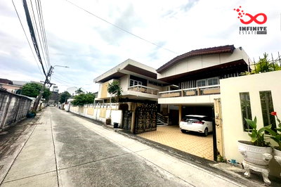 บ้านเดี่ยว ม.หอการค้าไทย : ขายบ้านเดี่ยว 148 ตารางวา ซอยอินทามระ 1 ถนนพหลโยธิน-สุทธิสาร ใกล้ BTS