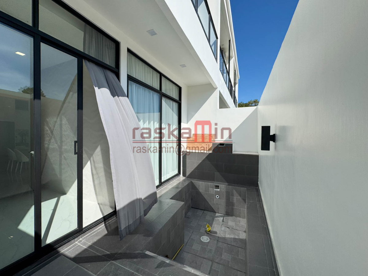 รูป 🌴 Villa La Richie พูลวิลล่าหรู ดีไซน์ทันสมัย ในพัทยา - รูปที่ 7/18