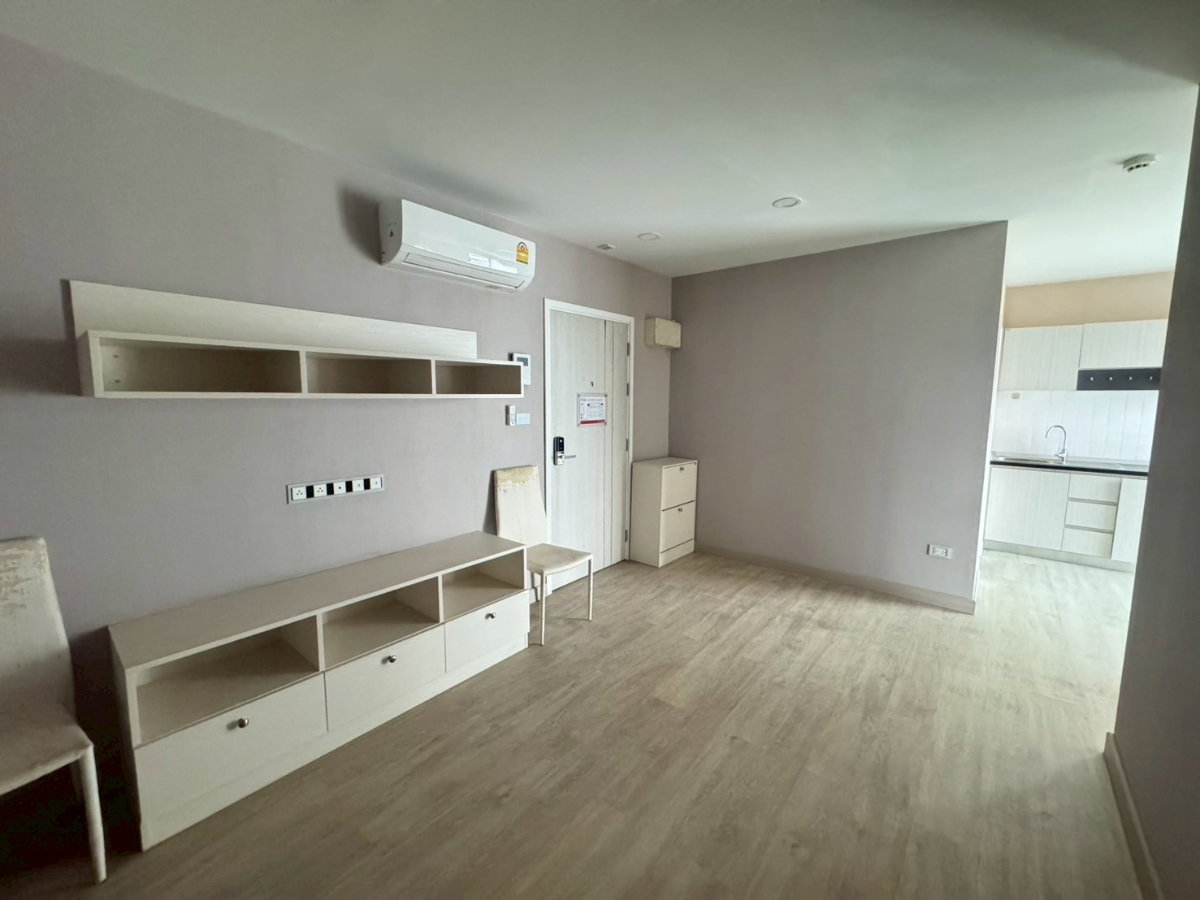 รูป BD 11979 : วีน่าทาวน์ คอนโดมิเนียม - รูปที่ 10/18