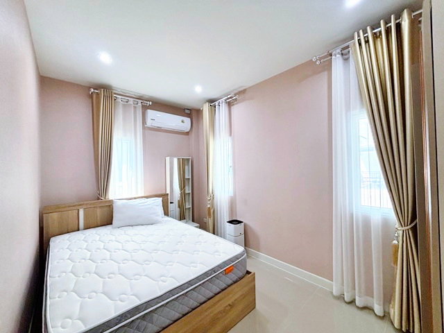 รูป บ้านเดี่ยว 2ชั้น สระว่ายน้ำ 52ตร.วา 4นอนอยู่วิทยา ใกล้ มเทคโนโลยีมหานคร 900ม. บิ๊กซี หนองจอก2.23กม. แม็คโคร 5แอร์ 3น้ำ - รูปที่ 7/8