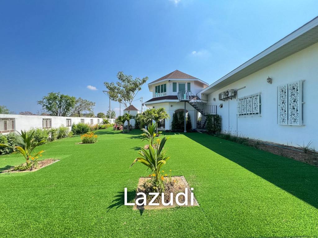 picture 4 Bedroom Detached Home on 4-2-74 Rai  in Hua Hin - 17/131