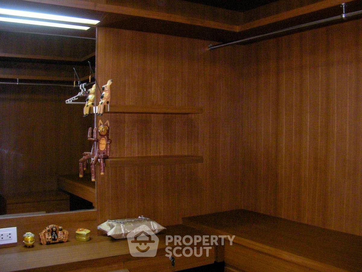 รูป คอนโด 2-ห้องนอน ที่ ดิ เอ็มโพริโอ เพลส ใกล้ BTS พร้อมพงษ์ (ID 476517) - รูปที่ 24/43