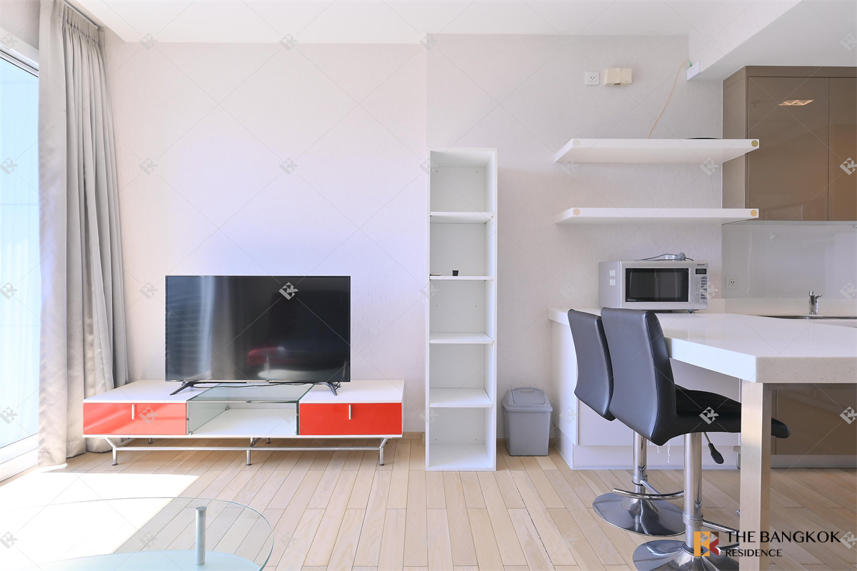 รูป สิริ แอท สุขุมวิท ห้องว่าง พร้อมเข้าอยู่ ใกล้ BTS สถานีทองหล่อ - รูปที่ 1/10