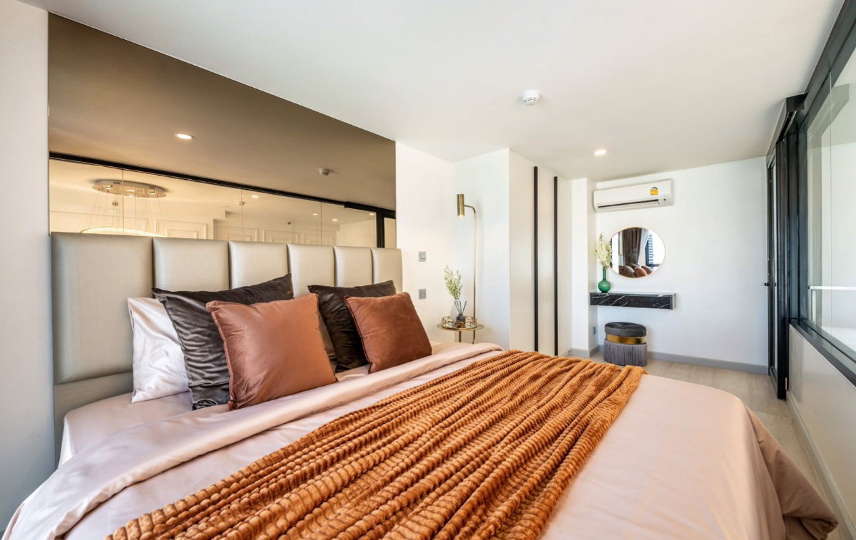 picture Knightsbridge Prime           Sathorn - 12/12