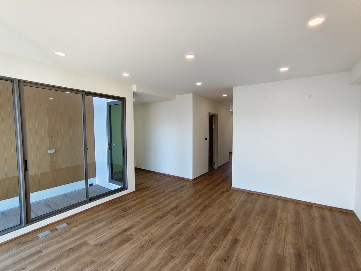 รูป [ขาย] SHO PHATTHANAKARN 32 ทาวน์โฮม ขนาด 4.5 ชั้น (Unit no: 68) - รูปที่ 28/67