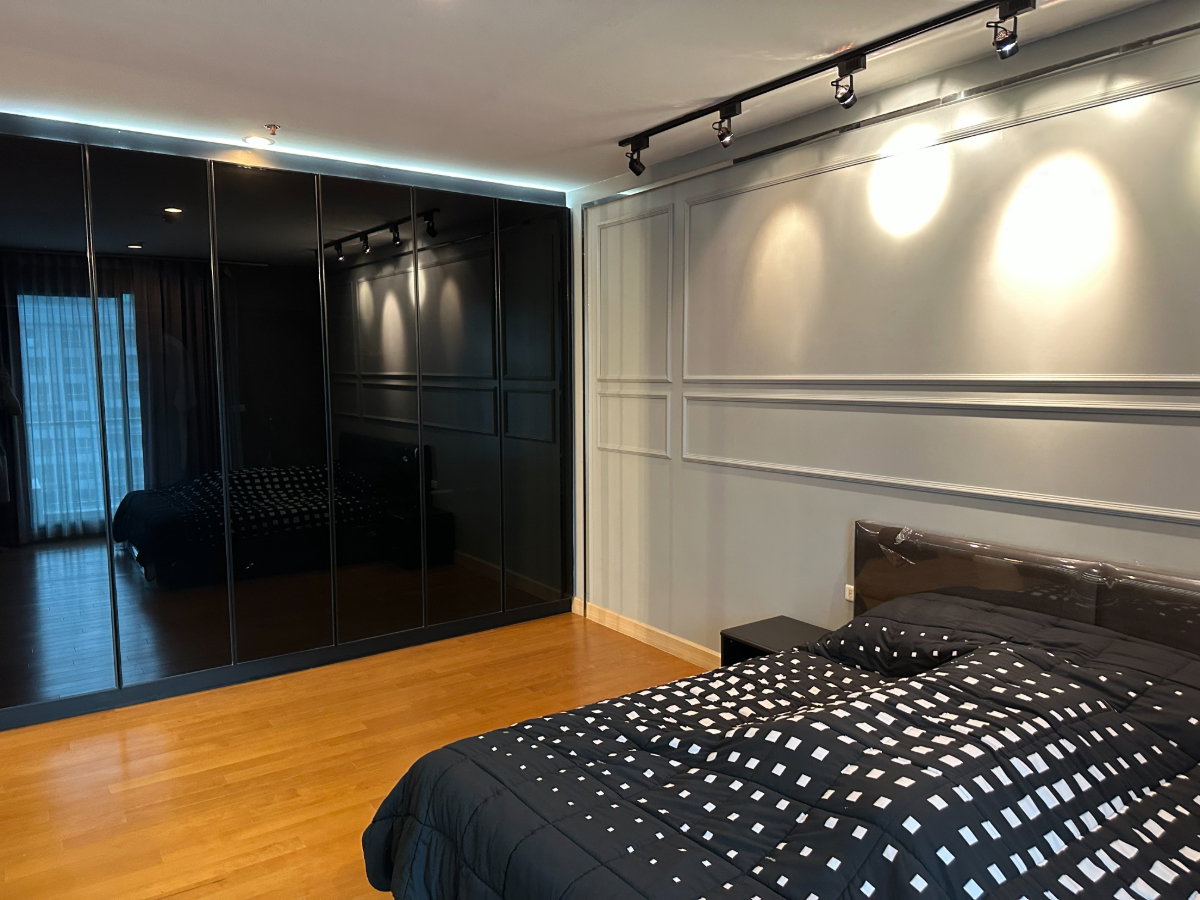รูป ขายคอนโดหรูใจกลางเมือง Villa Asoke ชั้น 41 เนื้อที่ 125.42 ตร.ม. ราคาขาย 20M - รูปที่ 5/10