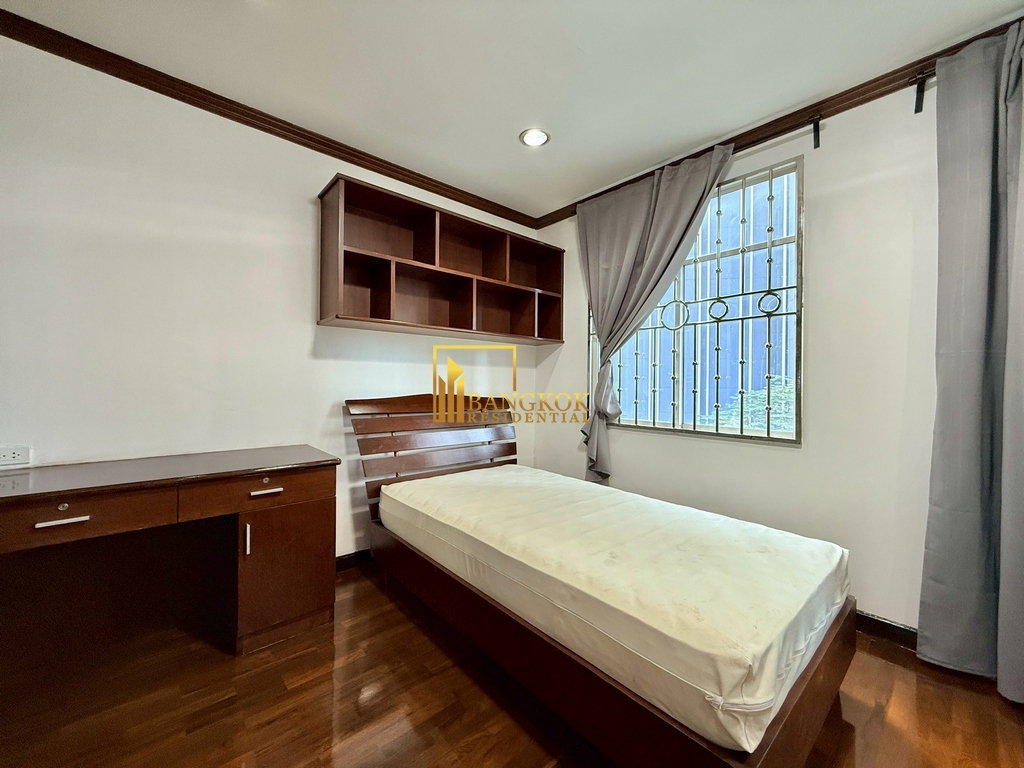 picture Baan Klang Krung Thonglor | Charming 4 Bedroom Townhouse - BR8694TH - 33/46