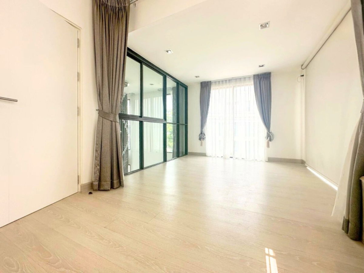 รูป Rare Item! บ้านหลังมุมทิศเหนือ โครงการติดถนนเทพรักษ์ หลุดมาหลังเดียวเท่านั้น รีโนเวทเนี๊ยบ - รูปที่ 9/12