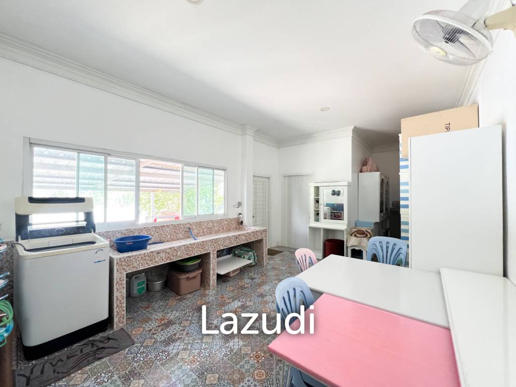 picture 4 Bedroom Detached Home on 4-2-74 Rai  in Hua Hin - 82/131