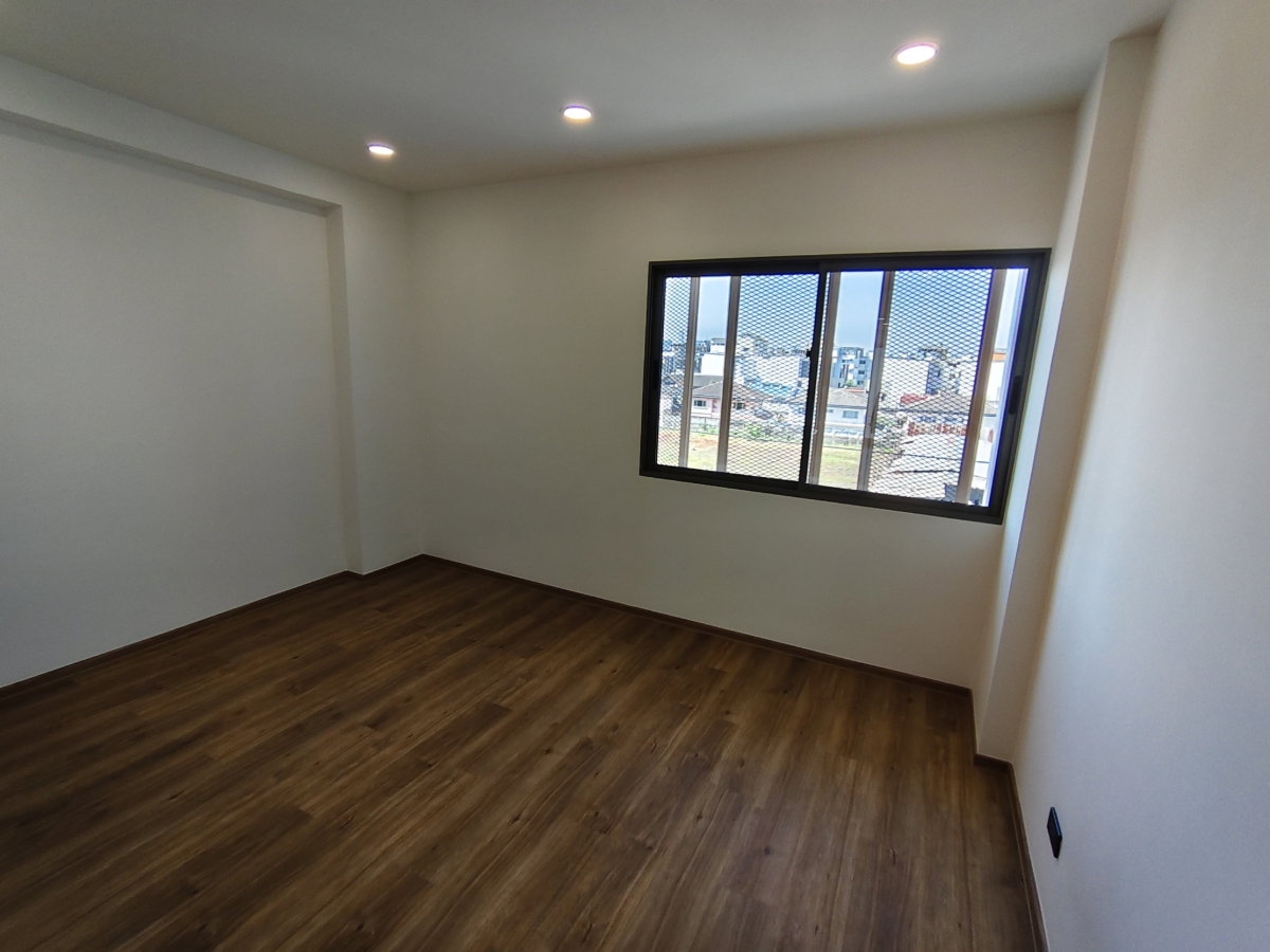 รูป [ขาย] SHO PHATTHANAKARN 32 ทาวน์โฮม ขนาด 4.5 ชั้น (Unit no: 68) - รูปที่ 35/67