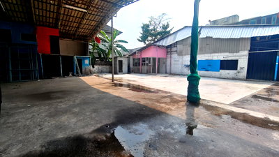 Land for sale MRT Chok chai 4  : Land for sale, 162.2 sq.wa., prime location in the heart of Ladprao, Soi Ladprao 80, 