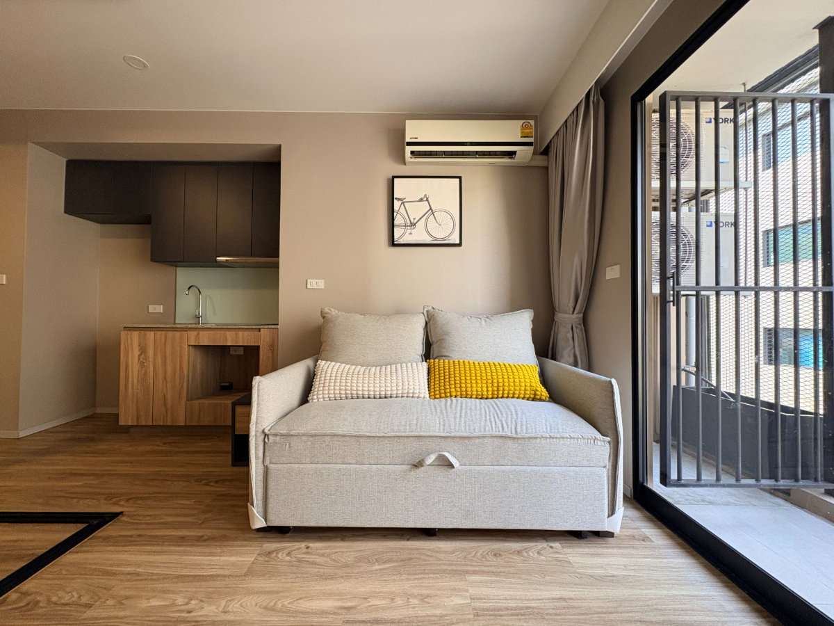 รูป ห้องรีโนเวทใหม่ พร้อมอยู่ ใกล้ BTS สุรศักดิ์ เพียง 1.1 กิโลเมตร อาคาร C ชั้น 6 วิวสวน ลมดี พื้นที่ 30.36 ตร.ม. 2.39 ล้าน ฟรีโอน - รูปที่ 9/18