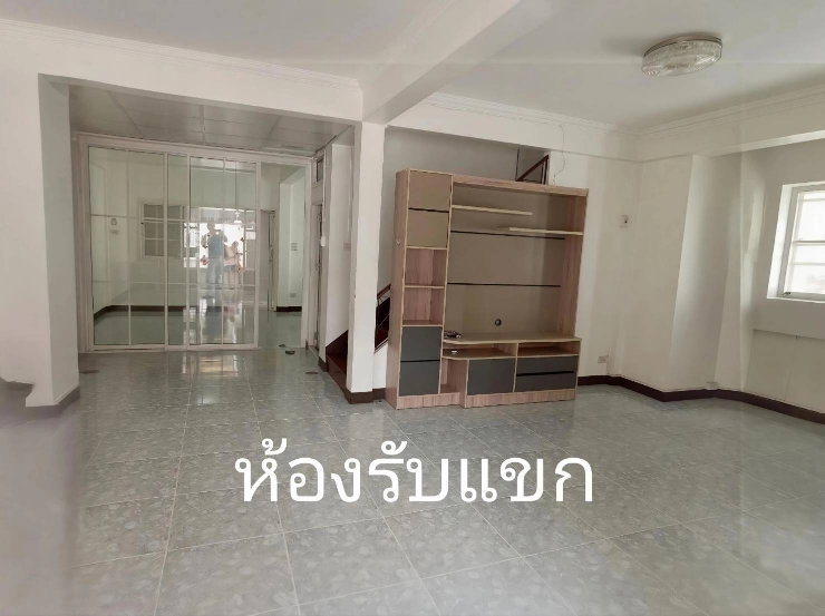 รูป Town House For Rent ถนนแฮปปี้แลนด์สาย1 - รูปที่ 4/7
