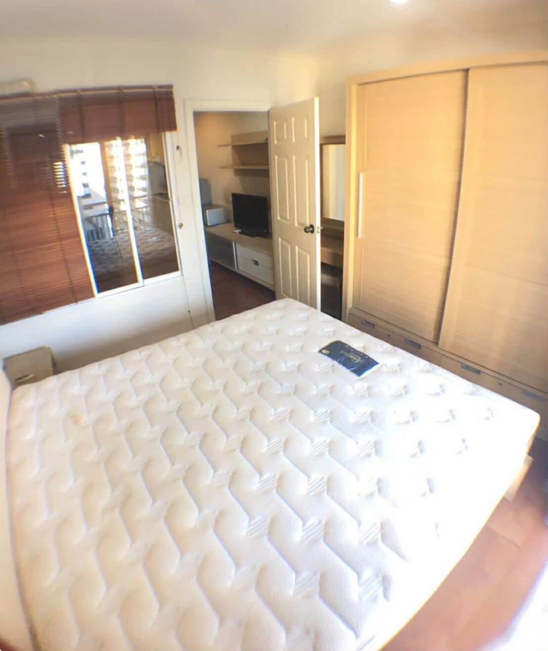 picture Grand Park                        View  - 4/10