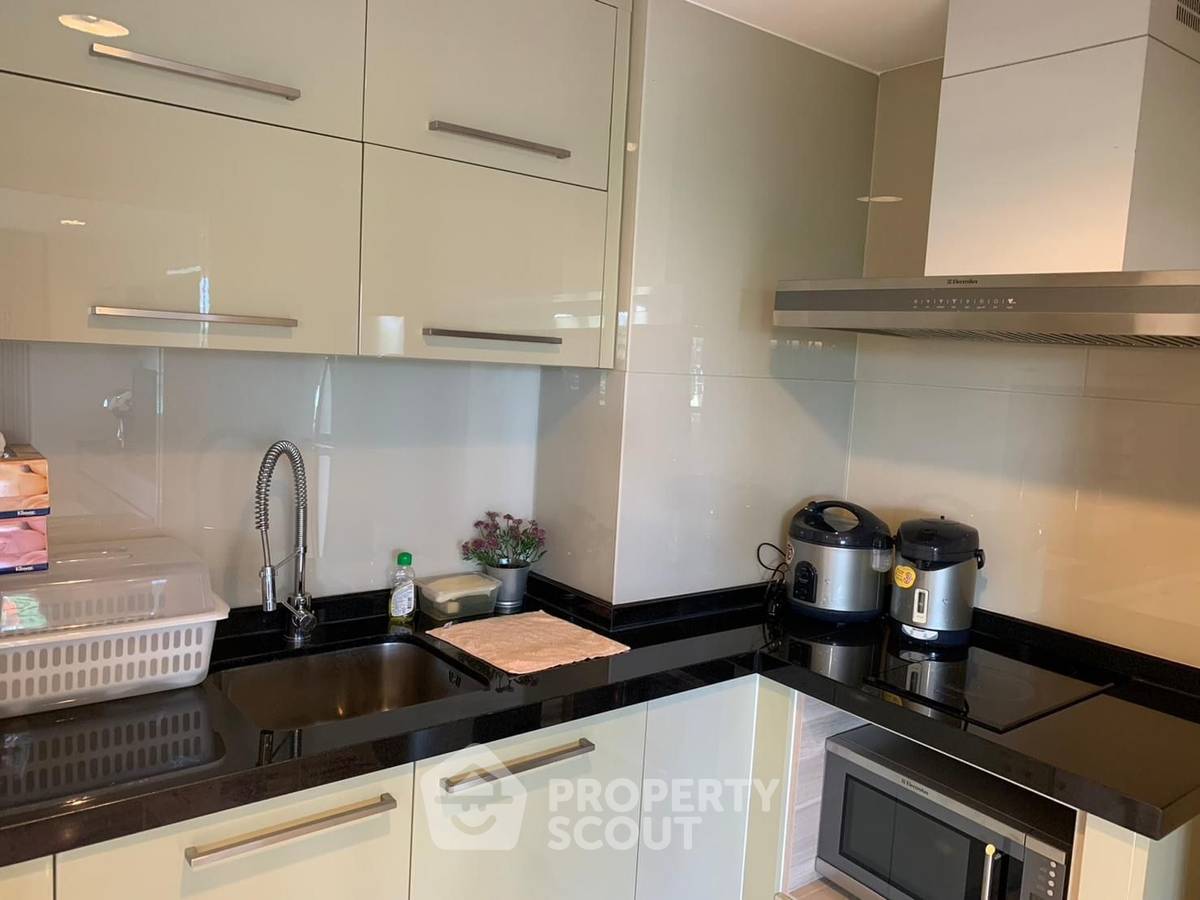 รูป คอนโด 3-ห้องนอน ที่ เดอะ เครส สุขุมวิท 24 ใกล้ BTS พร้อมพงษ์ (ID 1538070) - รูปที่ 21/22