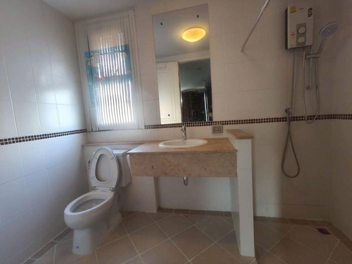 รูป ให้เช่าทาวน์โฮม 3 ชั้น โครงการ พลัส ซิตี้ พาร์ค ศรีนครินทร์-สวนหลวง - รูปที่ 9/11