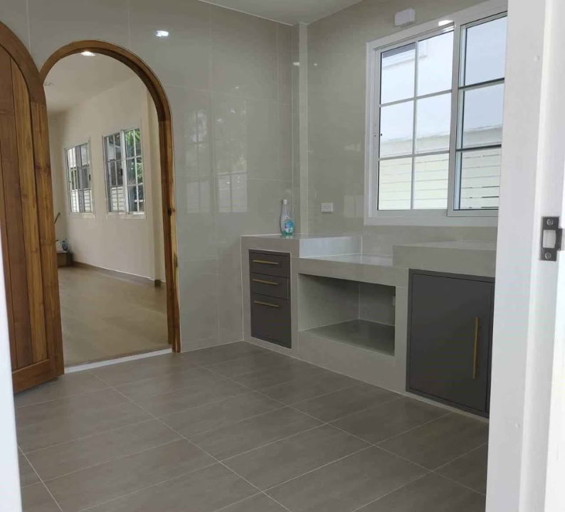 รูป ให้เช่าบ้านเดี่ยว 1 ชั้น พร้อมที่ดินติดคลอง ทำเลจรัญ13 บางแวก ราชพฤกษ์ สามารถทำธุรกิจได้เช่น Pet Cafe / Cafe ร้านลับ / - รูปที่ 6/13