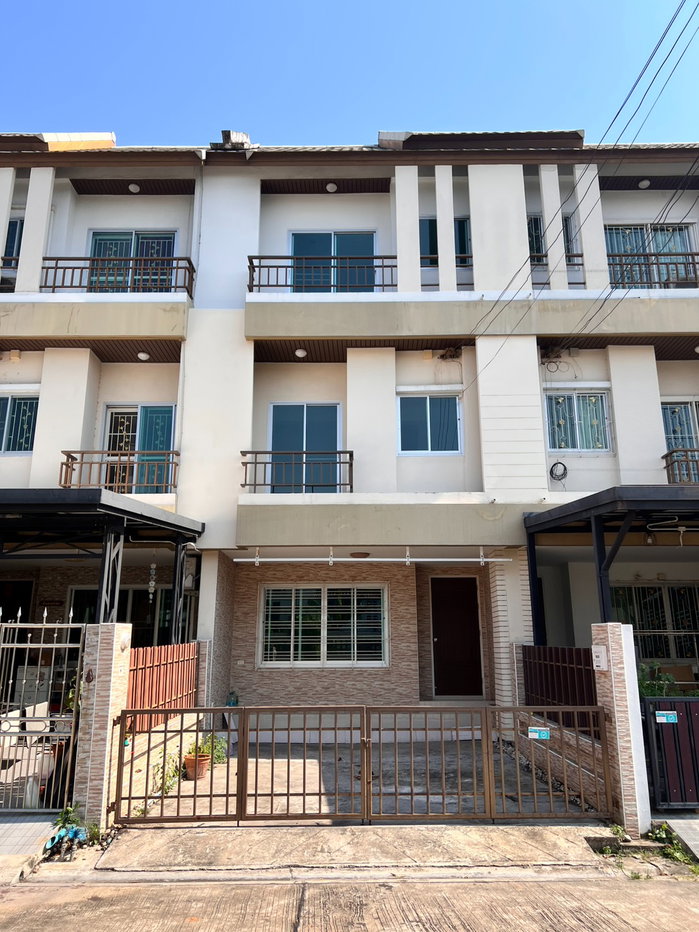 รูป 🎉 ขายทาวน์โฮม 3 ชั้น 20.5 ตรว 🌟 โครงการเออเบิร์นธารา สุขสวัสดิ์ 70 - ประชาอุทิศ 🌟 พื้นที่เยอะ 170 ตรม 😍 ราคา 2.85 ล้าน ( ต่อรองได้ ) - รูปที่ 1/25