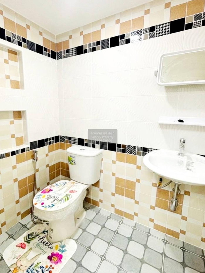 รูป ขายทาวน์เฮ้าส์/ทาวน์โฮม  พฤกษาไลท์ ล็อกซ์ ดอนเมือง รีโนเวทใหม่ สีกัน เขต ดอนเมือง กรุงเทพ CX-106115 ✅ ทักไลน์ @connexproperty ตอบทันที ทีมงานมืออาชีพ ✅ - รูปที่ 3/12