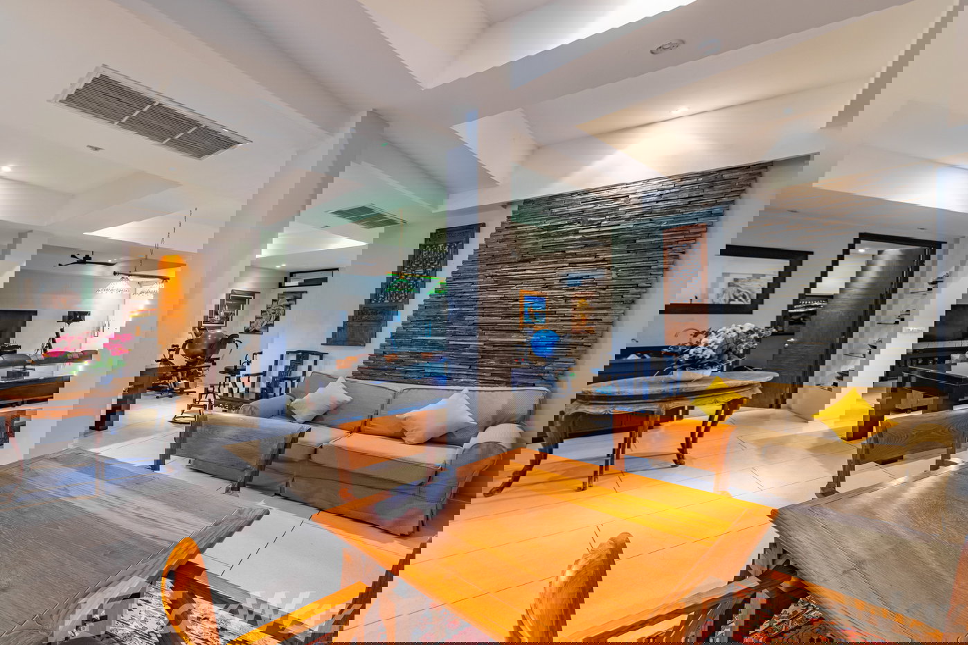 รูป วิลล่าให้เช่า 5 ห้องนอน ในโครงการ เดอะ วิลล่า โอเวอร์ลุค ลายัน 1651402 - รูปที่ 9/26