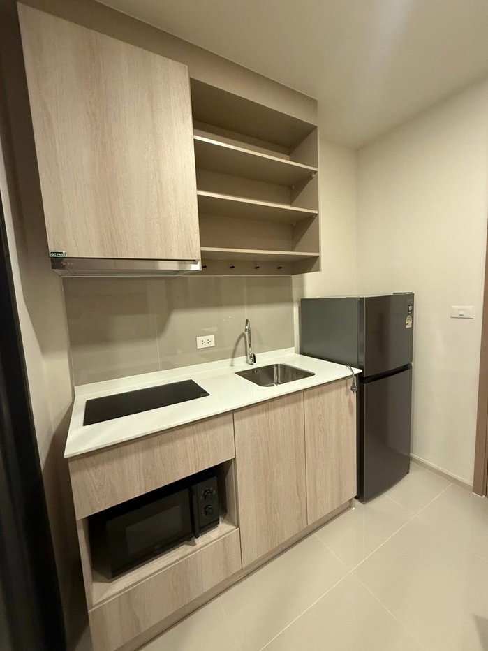 picture FLO by                    Sansiri - 5/8