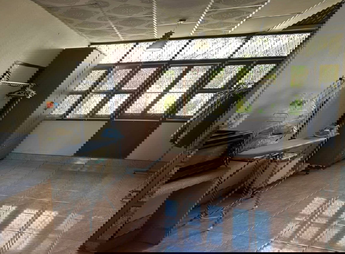 รูป ขายบ้านพร้อมที่ดิน สวนขนาดใหญ่ 241 ตรว ในซอย ลาดพร้าว126 - รูปที่ 8/10