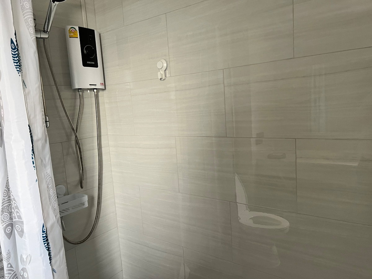 รูป ให้เช่า คอนโดสาทร แฮปปี้แลนด์ ชั้น 12 เนื้อที่ 67 ตารางเมตร 2 นอน 2 น้ำ by owner 0816234511 - รูปที่ 5/5