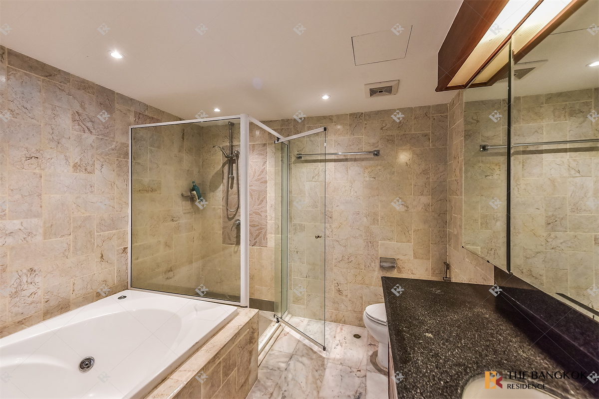 รูป ยูนิต Luxury หรูหราแบบไม่ต้องรอ สมคิด การ์เด้นท์ ใกล้ BTS สถานีเพลินจิต - รูปที่ 5/10