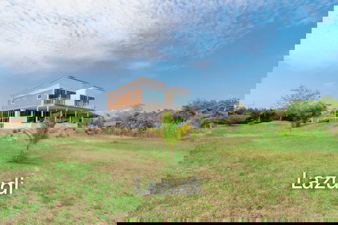 300.0 ตร.ม.  4 ห้องนอน  3 ห้องน้ำ บ้านเดี่ยวสำหรับ ขายใน หัวหิน