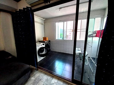 คอนโดให้เช่า : ให้เช่าคอนโดศรีวราแมนชั่น 2 ขนาด 80 ตร.ม. 2 ห้องนอน 1 ห้องน้ำ