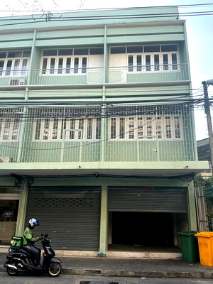 เช่าทาวน์โฮม พร้อมพงษ์ : WS6906 🔥 Rare Item! Home Office + Warehouse ใจกลางสุขุมวิท 36 ใกล้ทองหล่อ 🔥เช่าเพียง 280,000 บาท/เดือน