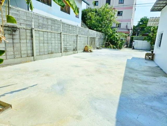 รูป MRTศูนย์ราชการนนทบุรี 900 ม.บ้านชั้นเดียว 100 ตร.ว. 300 ตร.ม. รัตนาธิเบศร์ ตลาดสนามบินน้ำ 800 ม. เรวดี บ้านโปร่งโล่ง ฟังก์ชัน 2นอน - รูปที่ 3/8