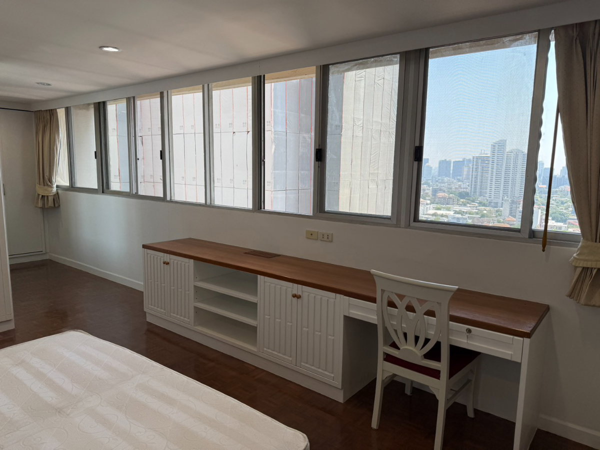 รูป ให้เช่า Tai Ping Towers ห้องสวย ราคาดีมาก หายากสุดๆ ตกแต่งเฟอร์ครบ พื้นที่กว้าง พร้อมอยู่ DS2583 | Line @Dstay - รูปที่ 11/19