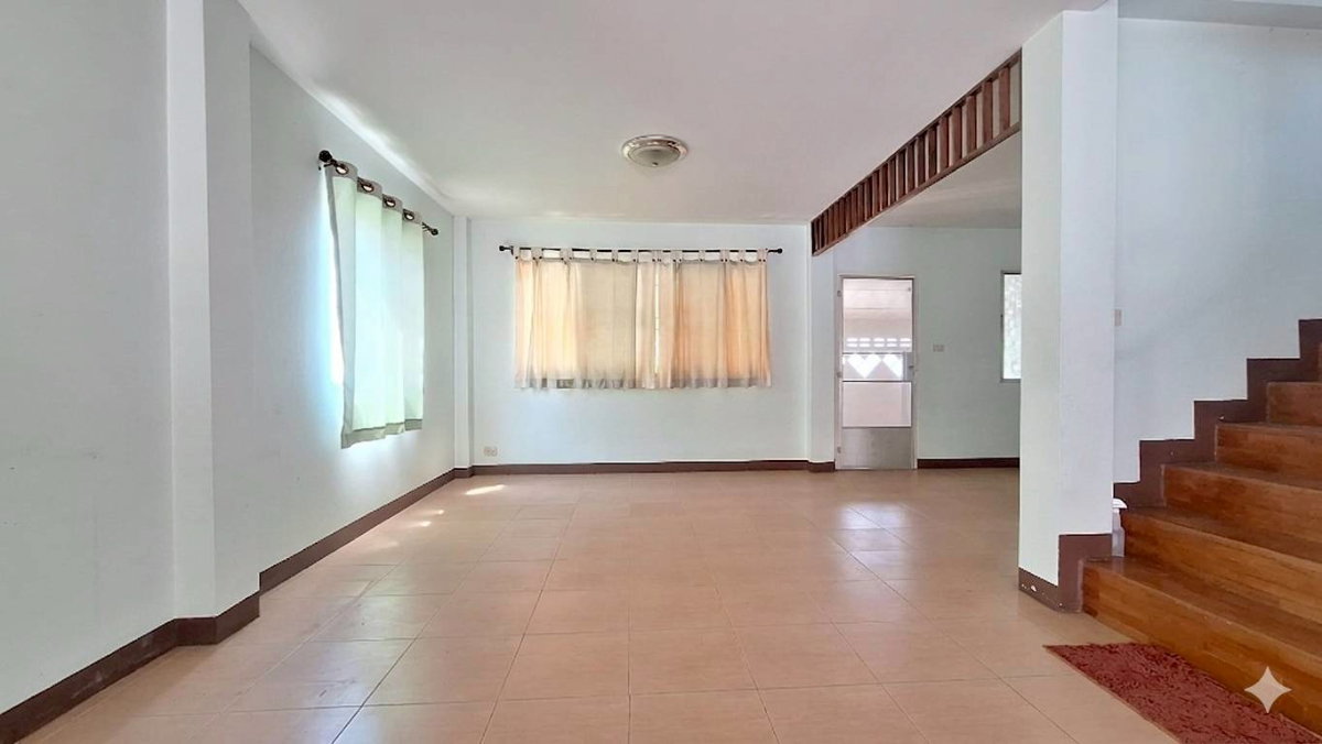 รูป ขายบ้านโครงการธนาพร ใกล้แยกหลุยส์   สันกำแพง #ท่ารั้ว  2.5 ล้านบาท เนื้อที่ 60 ตร.ว ▪️3 ห้องนอน  ▪️3 ห้องน้ำ   - รูปที่ 4/17