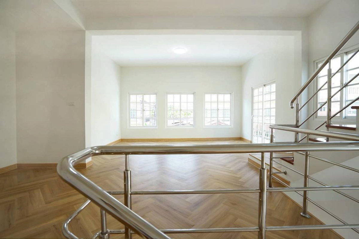 รูป ขาย ทาวน์โฮมแฝด 3 ชั้น หลังริม  รีโนเวทใหม่  สไตล์มินิมอล   #หมู่บ้านลภาวัน 17  ราชพฤกษ์  ใกล้เซ็นทรัล เวสเกต - รูปที่ 17/29