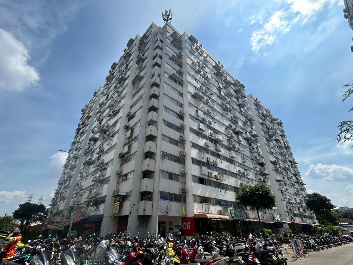 รูป BG 6585 : ป๊อปปูล่า คอนโดมิเนียม - รูปที่ 2/13