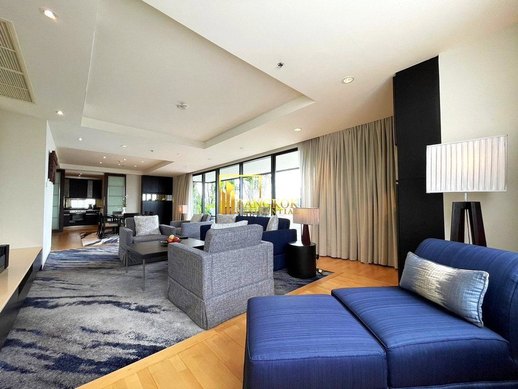 รูป Luxurious 2 Bedroom Serviced Apartment in Phrom Phong Area - BR7096SA - รูปที่ 1/41
