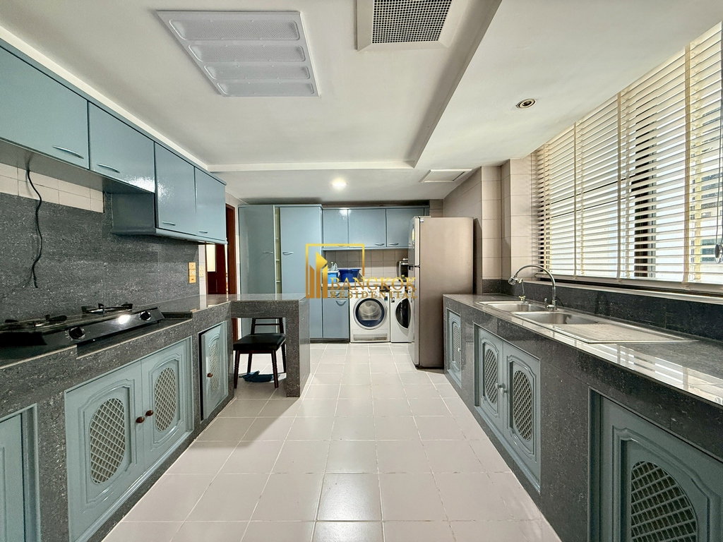 รูป President Park | Spacious 3 Bed Condo For Rent in Phrom Phong - BR3967CD - รูปที่ 8/37