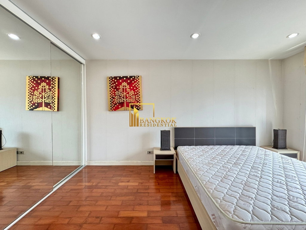 picture Baan Siri Silom | Cozy 2 Bedroom Condo Near BTS Surasak - BR19500CD - 13/25
