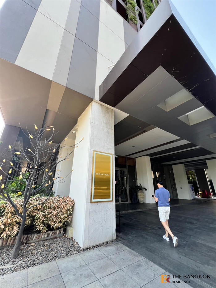 picture Ashton Morph 38 Easy Travel, Fully Utilized Space near BTS Thong Lo - 9/10