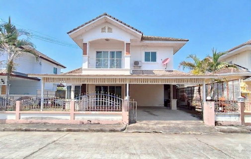 ขายบ้านโครงการธนาพร ใกล้แยกหลุยส์ สันกำแพง #ท่ารั้ว 2.5 ล้านบาท เนื้อที่ 60 ตร.ว ▪️3 ห้องนอน ▪️3 ห้องน้ำ