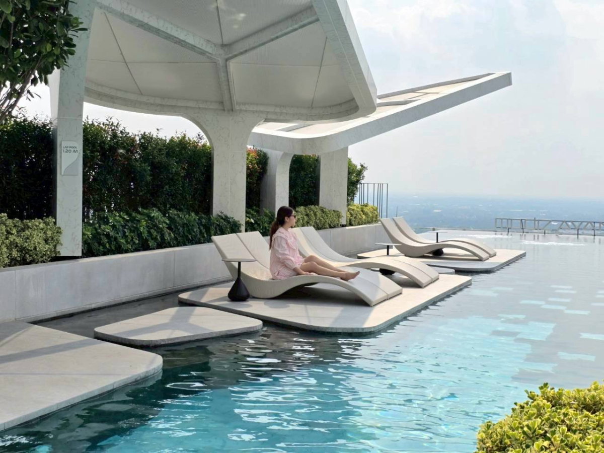 รูป MODIZ AVANTGARDE เด่นด้วยส่วนกลาง 3 ชั้น จัดเต็ม ใกล้ มหาวิทยาลัยธรรมศาสตร์ รังสิต เริ่ม 1.99 ลบ.* 📞 061-6161426 / 065-4496399 🟢 LINE : @condowsr - รูปที่ 1/12