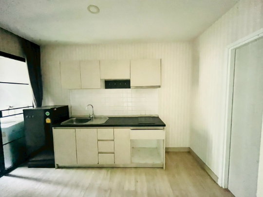 รูป BD 9860 : วีน่าทาวน์ คอนโดมิเนียม - รูปที่ 9/12