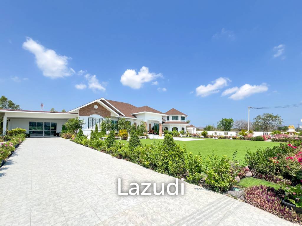 picture 4 Bedroom Detached Home on 4-2-74 Rai  in Hua Hin - 29/131