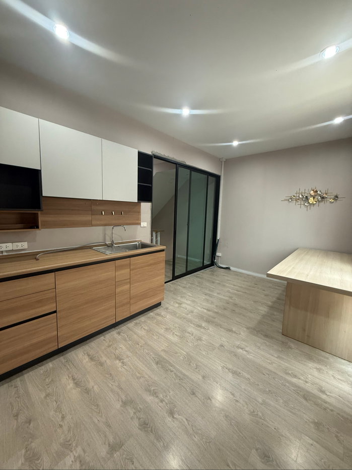 รูป ปล่อยเช่าโฮมออฟฟิศ3ชั้นโคราซอนประชาชื่นบิ้วอินตกแต่งพร้อมอยู่ - รูปที่ 9/16